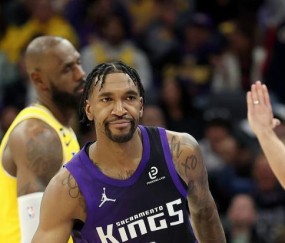 云游戏-惨遭两大弃将扎心！湖人西部前六位置难保？